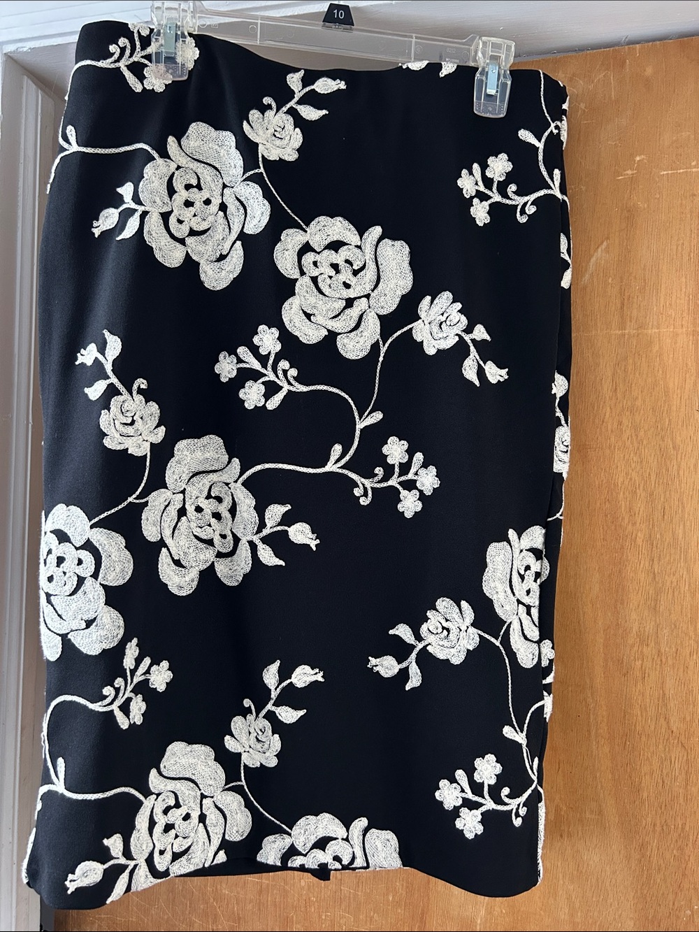 ECI Black Floral Embroidered Pencil Skirt